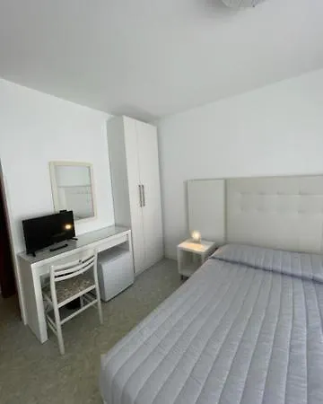 Euro Meuble 2* グラード