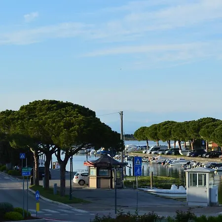 Euro Meuble 2* Grado