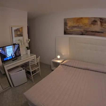 Euro Meuble Hotel Grado