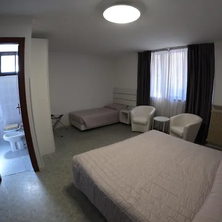 Hotel Euro Meuble 2*