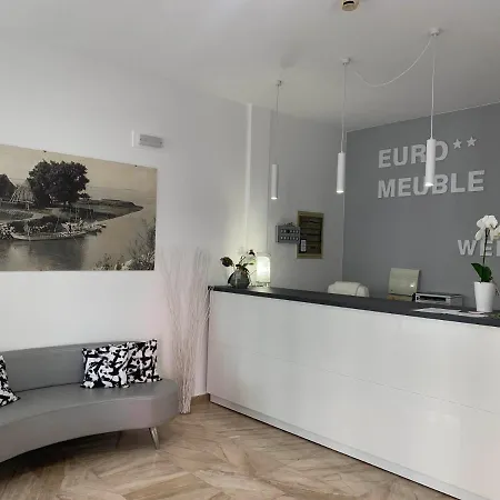 Euro Meuble Ξενοδοχείο Γκράντο